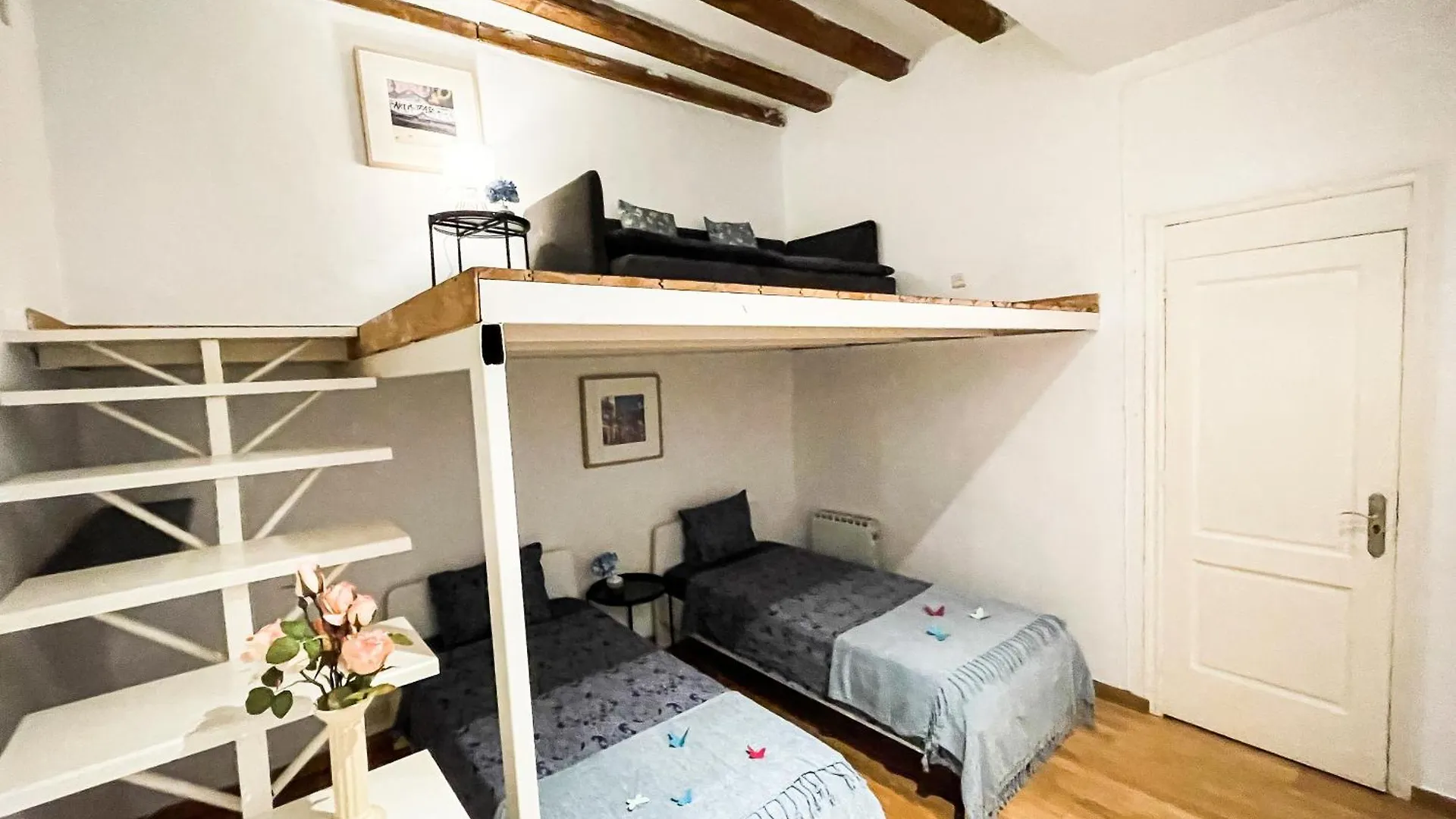 Private Rooms In Born - Barcelona Španělsko